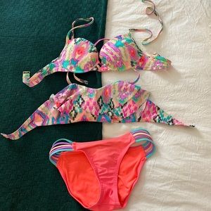 Bikini with two different tops included!